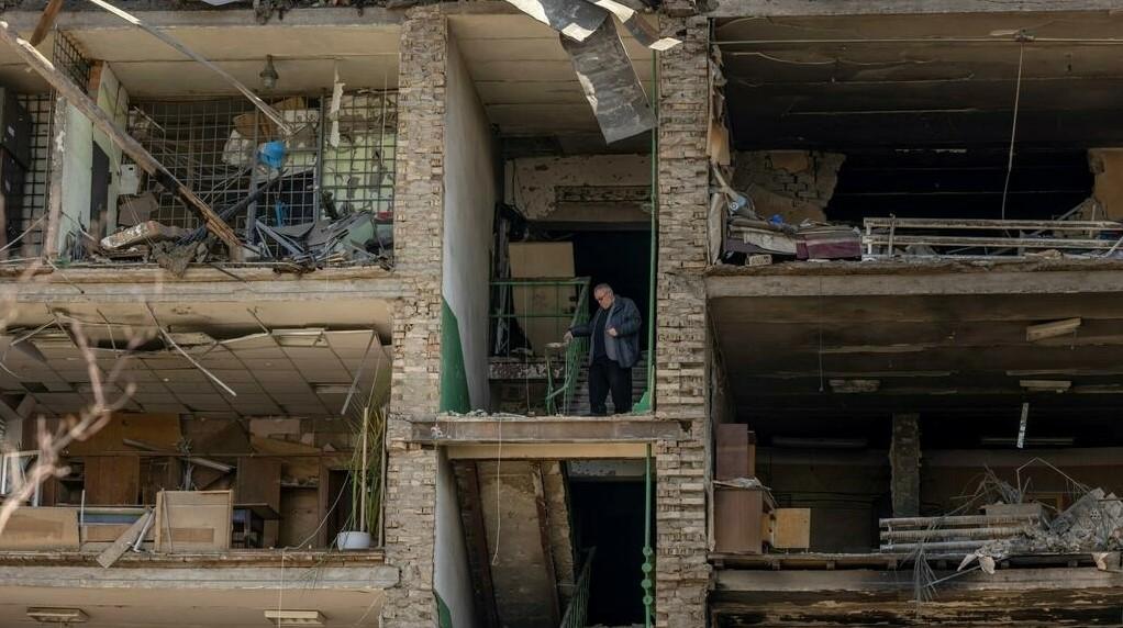 Ночные взрывы под Киевом — удары россии по заводу, где производят ракеты «Нептун» — AFP