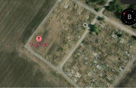 Поблизу Маріуполя російські окупанти вирили 30-метрову братську могилу — Андрющенко