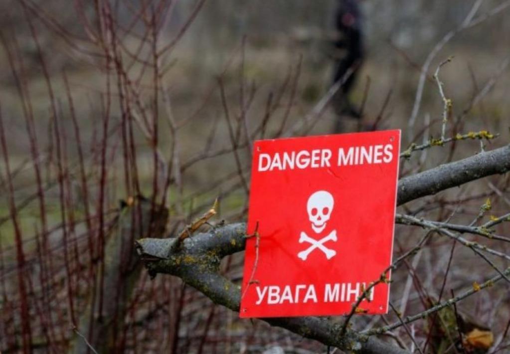 ДСНС застерігає: на Київщині шахраї пропонують «послуги платного розмінування»