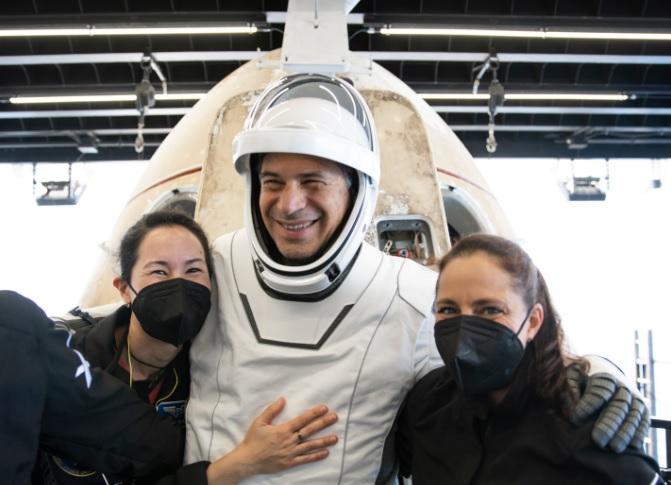 Перша туристична місія успішно повернулася з МКС на Землю