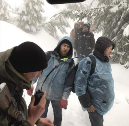 У Карпатах загубилися 9 туристів, один із них помер