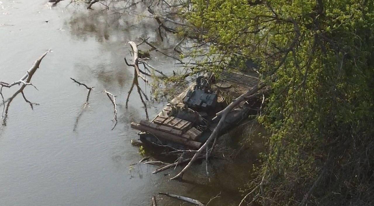 За тиждень морпіхи знищили 70 окупантів, дев'ять танків і гелікоптер