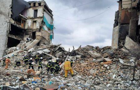 21 civilians are killed, 27 wounded after a day of shelling in the Donetsk Region