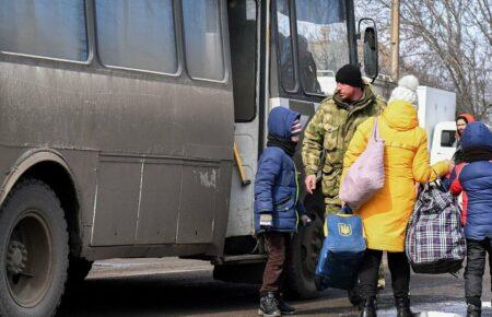 Почти 500 человек эвакуировали из «Азовстали» и Мариуполя