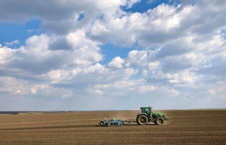 На Херсонщині більша частина землі цієї весни буде не засіяна — кореспондент