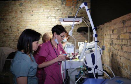 Лікарі — наші герої, вони продовжують працювати на лінії фронту, на окупованій території — голова НСЗУ