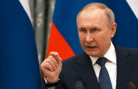 Путін створив псевдо-шизо-радянську ідентичність, щоб об'єднати населення із режимом — політолог