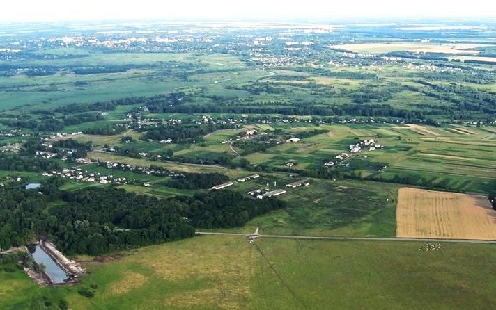 Прилуки готуються до евакуації сіл поблизу місця ракетного удару