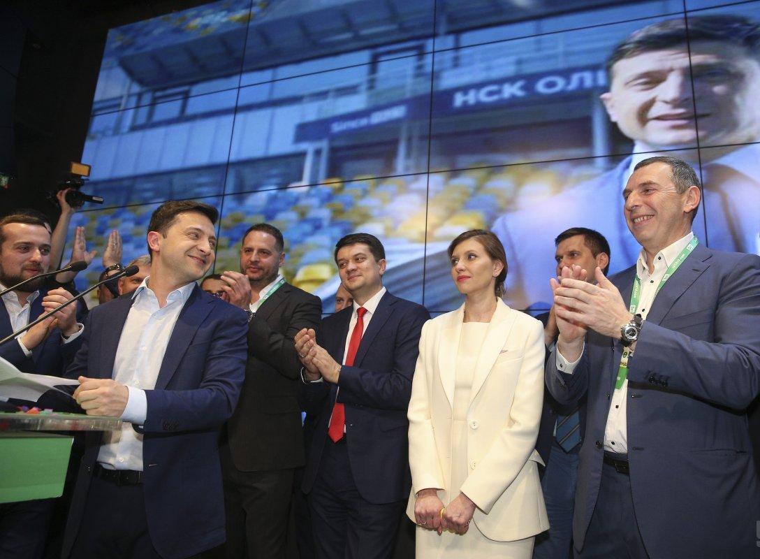 З повномасштабною війною в оточенні Зеленського почалася «декварталізація» — Романюк