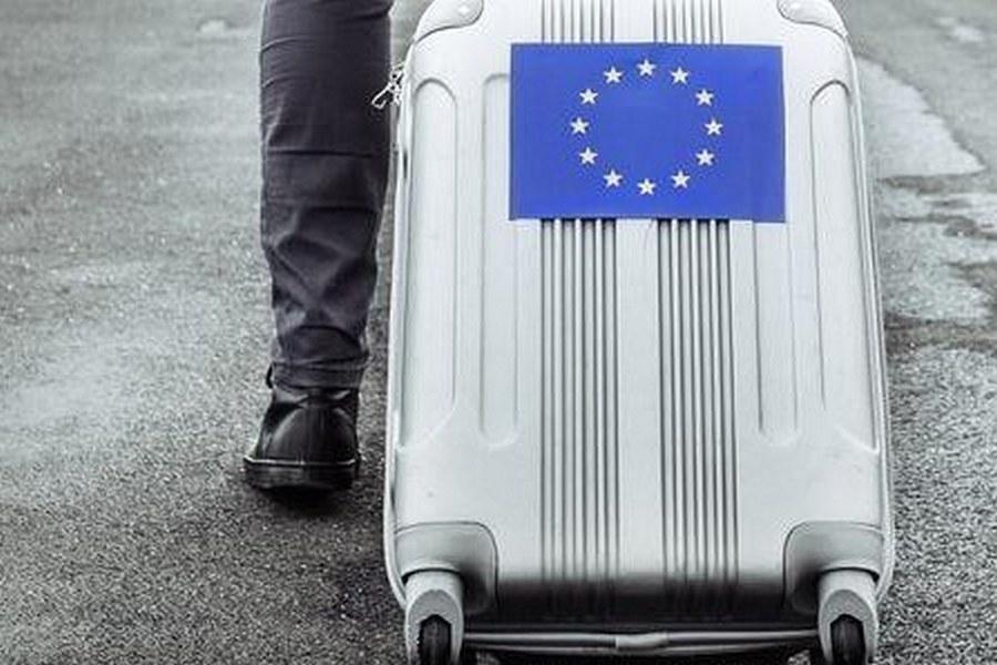 Раньше переселенцы в ЕС искали комфорт, а теперь — возможность заработать на жизнь — Коломиец