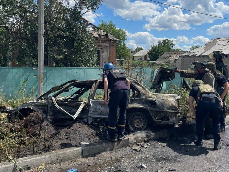 Росія знову обстріляла Слов'янськ, під завалами люди