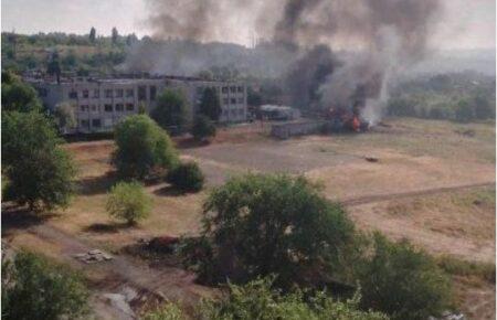 На захопленій військовій частині під Мелітополем сталися вибухи