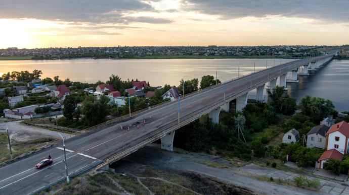 Біля Антонівського мосту на Херсонщині тривають бої — ОК «Південь» 