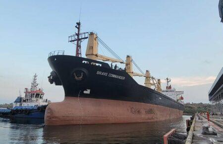 З Одещини вийшли ще шість балкерів з зерном