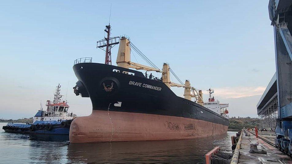 З Одещини вийшли ще шість балкерів з зерном