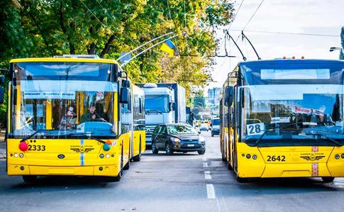 Петиція про скасування зупинки громадського транспорту під час повітряної тривоги у Києві набрала голоси