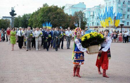 День незалежності на Донеччині свідомо затьмарювали іншими святами — журналіст