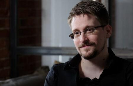 Путін дав російське громадянство ексспівробітнику ЦРУ Едварду Сноудену