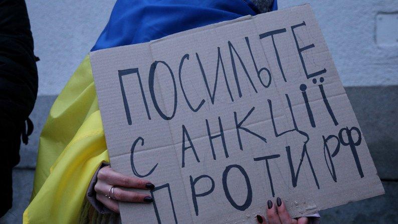 РНБО ввела санкції проти 1300 росіян, у списку — Фрідман і Дерипаска — ЗМІ