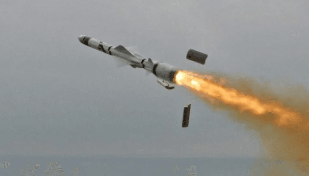 Окупанти обстріляли Одещину: ракети запустили з Криму
