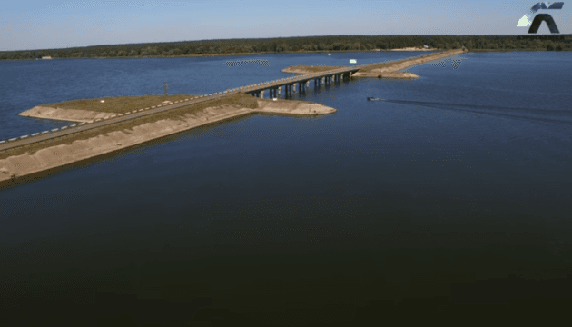 Армія РФ вдарила по Харківщині: зруйнований шлюз дамби