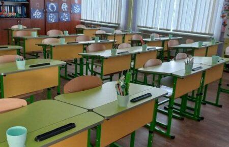 За що вчителям та медикам в окупації загрожує покарання: пояснення СБУ