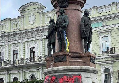 Пам'ятник Катерині II таки приберуть з центру Одеси