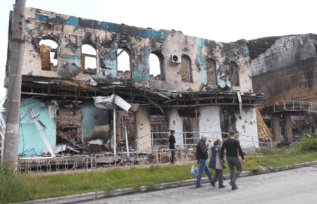 За полгода в оккупации у людей появился страх оказаться в застенках после стука в дверь — репортаж из освобожденного Изюма