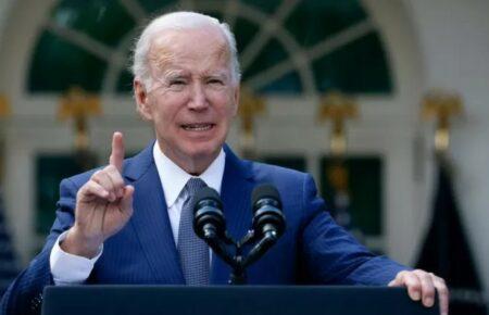 США продовжуватимуть підтримувати Україну у звільненні її територій — Байден