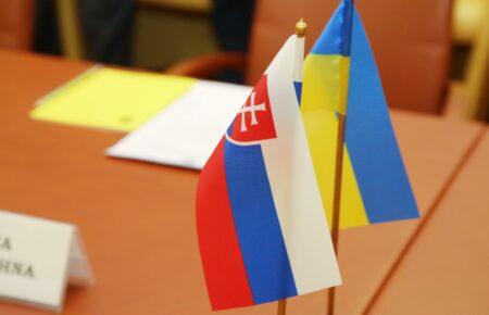 Словакия запретила обработку и продажу украинского зерна: что произошло