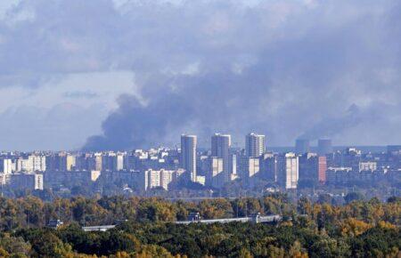 Ранкова атака критичної інфраструктури у Києві: загинули щонайменше дві людини