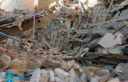 Оккупанты атаковали ракетами центр Николаева, погиб человек (фото)