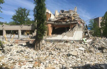 Заступниці директора ліцею у Житомирі, яка виправдовувала агресію РФ після удару по школі, повідомили про підозру