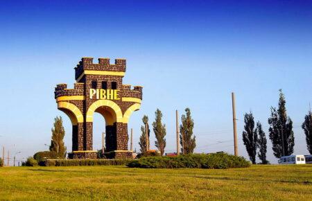 У Рівному ситуація зі світлом нестабільна, вона змінюється щогодини — журналіст