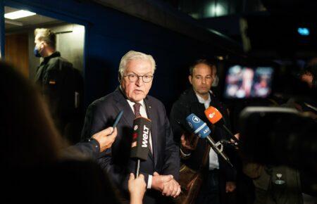 До Києва приїхав президент Німеччини Штайнмаєр — вперше з лютого