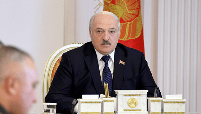 Лукашенко и Путин развернут совместную группировку войск на территории Беларуси