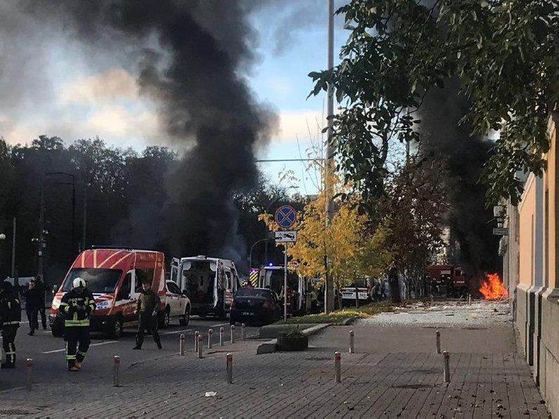 Дистанційні вбивці: стали відомі імена росіян, які наводять ракети на цивільні об'єкти в Україні