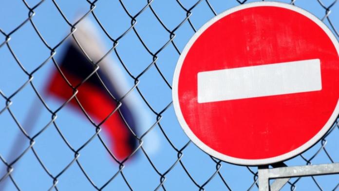 Зеленський закликав ЄС посилити санкції проти російських олігархів