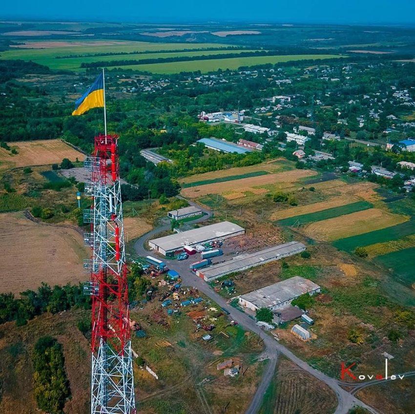 «Людям вже остогидло, що їх обманюють»: як релоковані медіа сходу України комунікують з аудиторією, що в окупації?