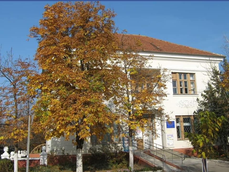 У Новій Каховці окупанти пограбували картинну галерею імені Альбіна Гавдзинського