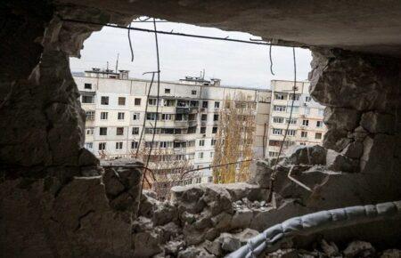 Російські війська обстріляли Херсон: одна людина загинула