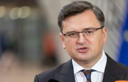 Перші 26 танків Т-72 від США Україна отримає у грудні — Кулеба