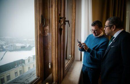 Глава МИД Британии прибыл в Киев и анонсировал новый пакет поддержки: подробности