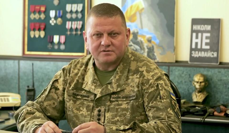 Війна переходить на новий етап, Україні потрібні інноваційні підходи — Залужний