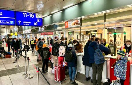 Восточноевропейские страны готовятся к новой волне украинских беженцев — Reuters