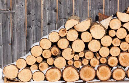 Як отримати в допомогу від держави дрова для опалення?