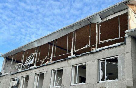 Ракетний удар по Дніпру: опублікували фото наслідків