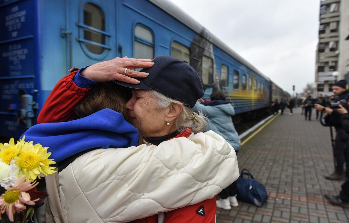 Уроки минулого та бажання майбутнього: психолог про те, що допомагає суспільству пережити війну