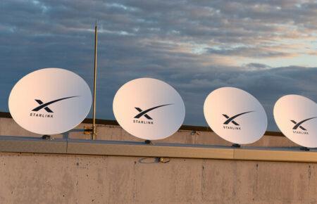 Зеленський підписав закони про скасування податків на ввезення генераторів і Starlink