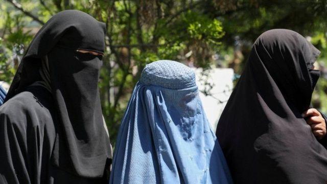 Таліби заборонили жінкам навчатися в університетах Афганістану